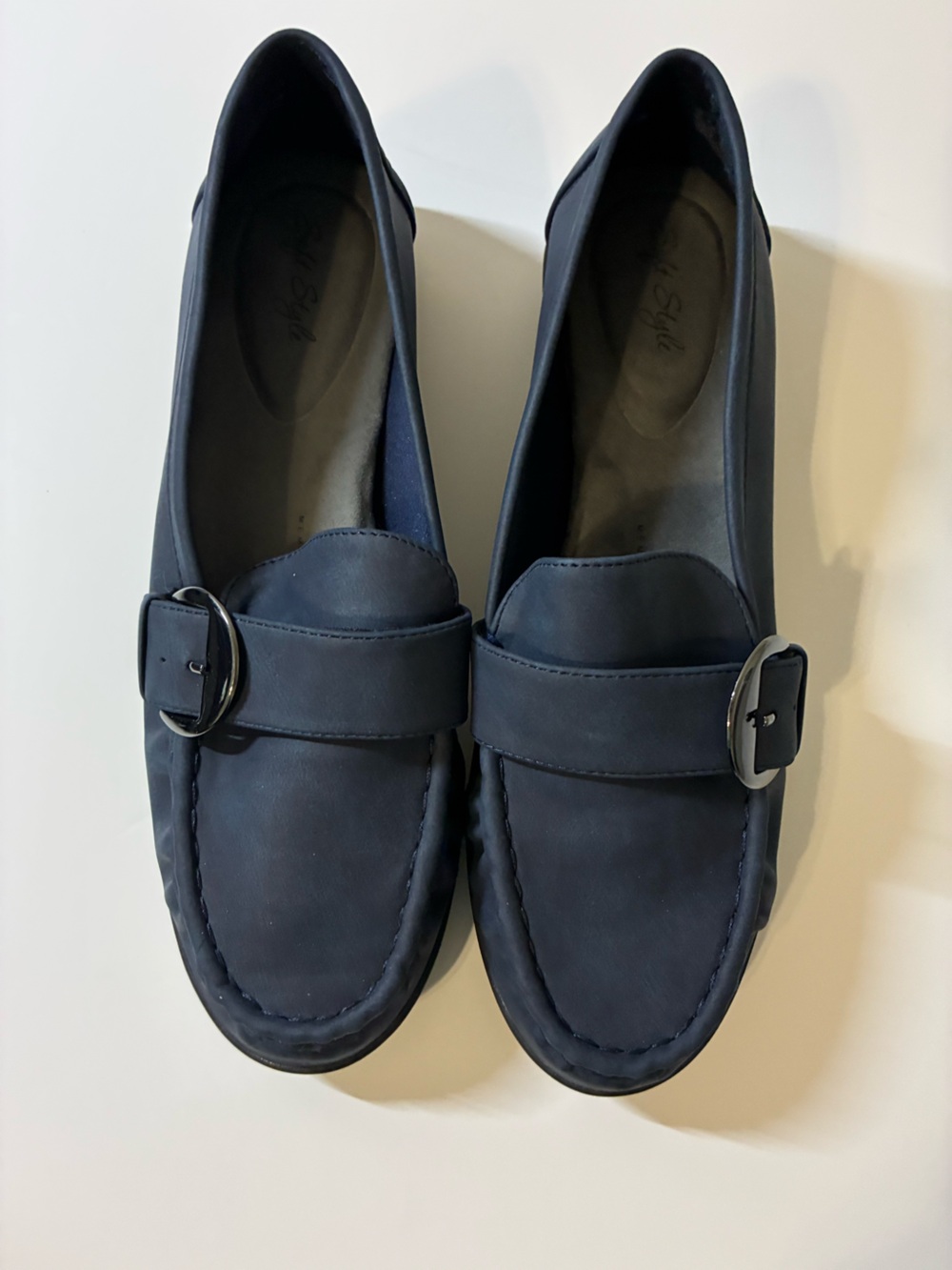 Soft Style Navy Loafers 10M NIB Vivid Twilight Blue Buckle Comfort Footbed